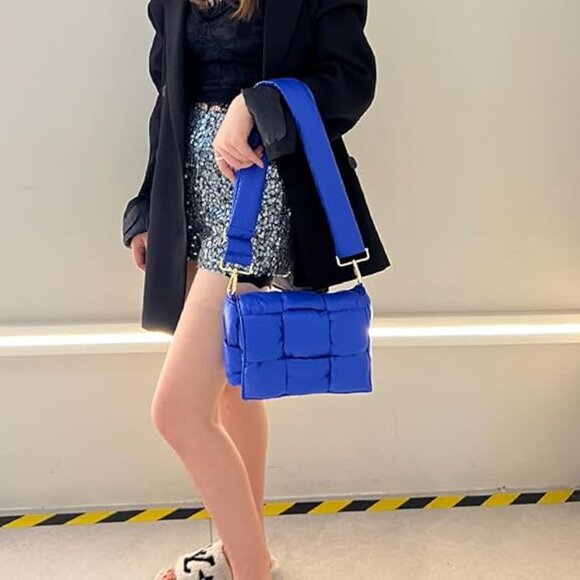 Neiman Marcus Woven Quilted Blue Crossbody Purse - Picture 1 of 4